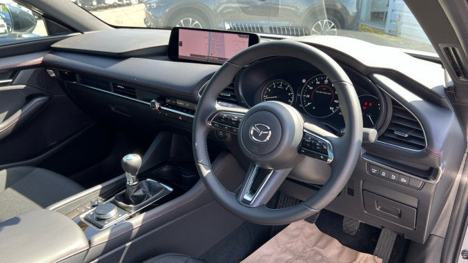Mazda 3 2.5 e-Skyactiv G MHEV [140] Homura 5dr Petrol Hatchback - Image 11
